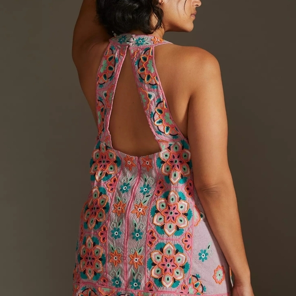 Anthropologie Dresses & Skirts - Anthropologie Embroidered & Appliqued Shift Dress